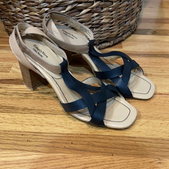 Simply Vera Vera Wang Shoes - Simply Vera Vera Wang sandal